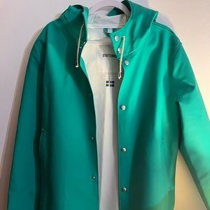 Green stutterheim raincoat size small (small to medium)